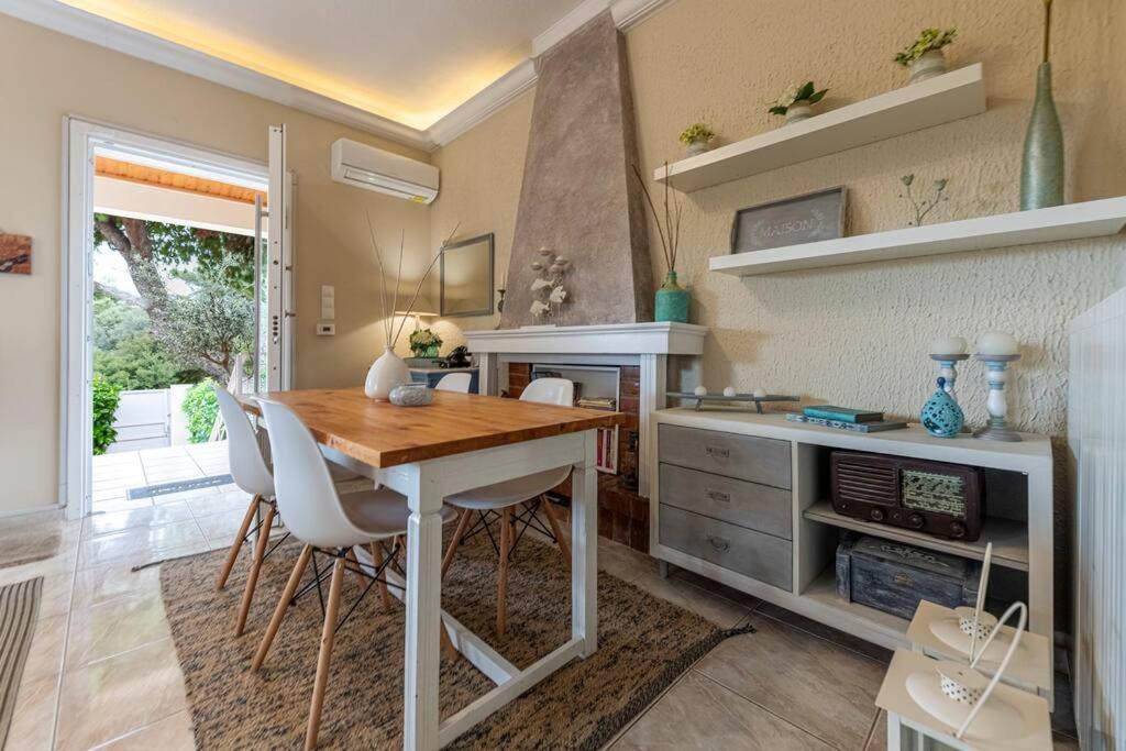 Cosy House Near The Airport And The Beach Порто-Рафті Екстер'єр фото